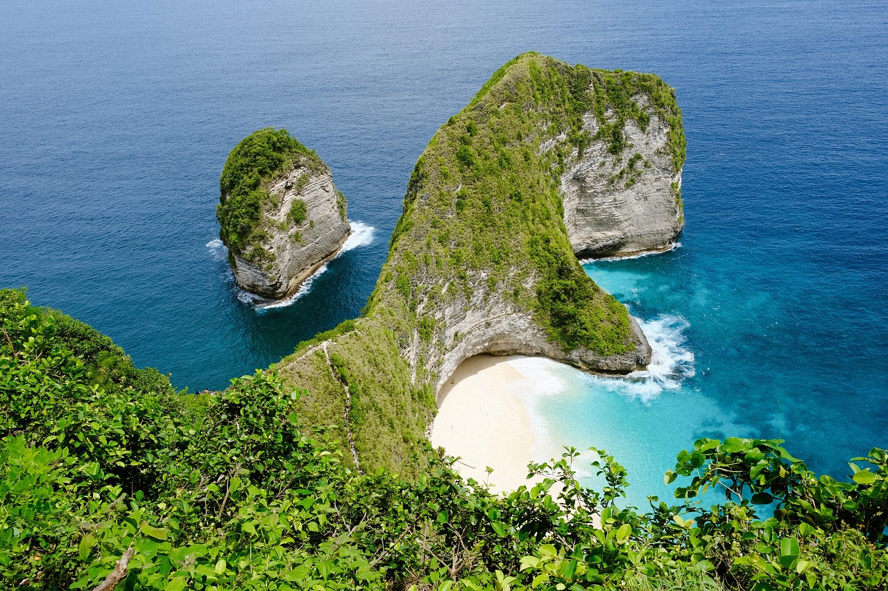 Co zwiedzić na Bali – atrakcje i świątynie